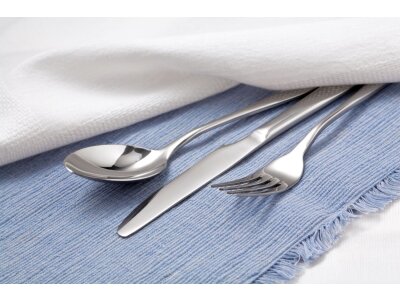 Couverts et accessoires