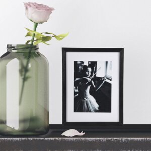 Cornice in legno Viola 10x15 cm nero