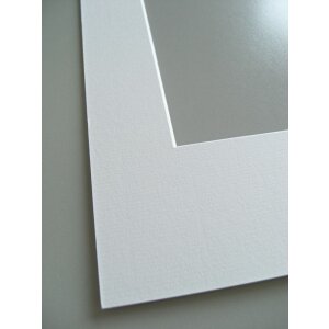 Galleria passepartout 24x30 cm bianco neve per 18x24 cm
