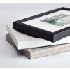 Telaio in legno Walther Stockholm bianco 40x50 cm con vetro acrilico passepartout