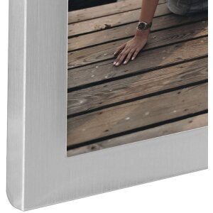 Portafoto Hama in alluminio Riva 13x18 cm argento con supporto da tavolo e appendino