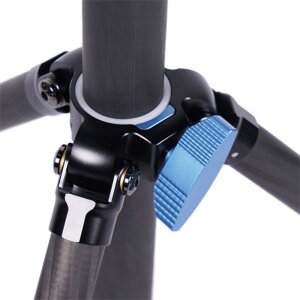 Treppiede Sirui in fibra di carbonio DK28 a sospensione pneumatica da 2,8 m