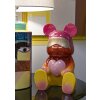 Mauro Ferretti Statuetta Orso Arcobaleno 21,5x20,5x32 cm rosso giallo