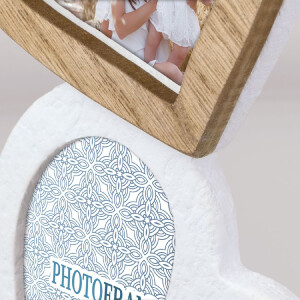 Cornice per foto a forma di cuore ZEP Gillian in legno naturale per 3 foto 15x7x39 cm