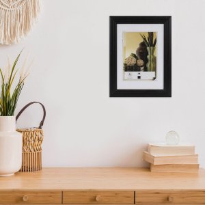 Cornice Artos in legno 15x20 - nero