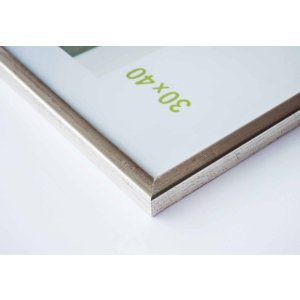 Zoom Cornice di legno 30x30 cm argento